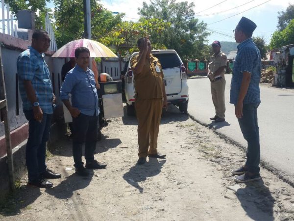 Komisi III DPRD Kota Ambon Tinjau Jalan Dan TPU Kebun Cengkeh